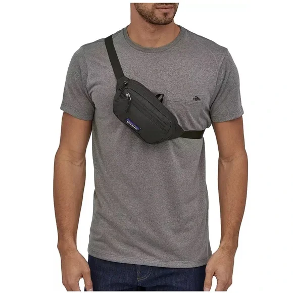 Patagonia Ultralight Black Hole Mini Hip Pack 1L - Picture 5 of 7